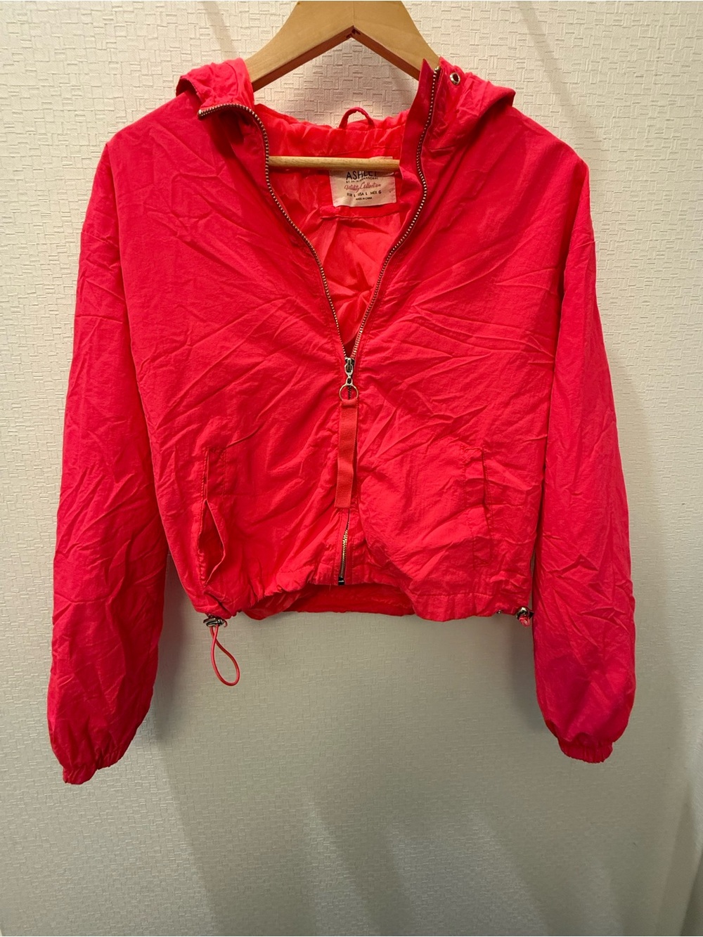 Ashley by 26 International Hot Pink Cropped Windbreaker Jacket Size L